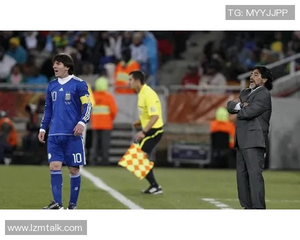 街头采访路人对足球明星的看法与期待揭示球迷心声