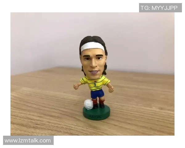 手把手教你捏出足球明星人偶的详细视频教程,轻松打造你的偶像形象 手把手教你捏出足球明星人偶的详细视频教程,轻松打造你的偶像形象